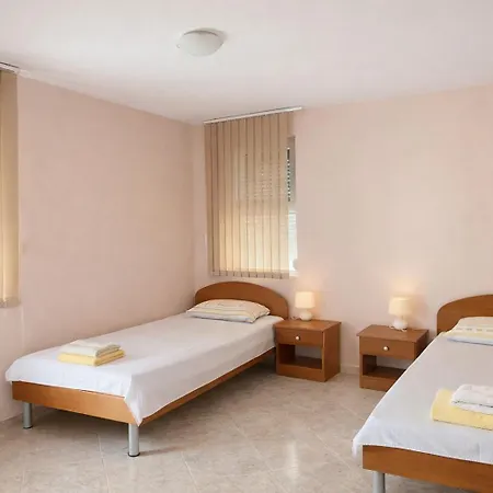 Appartement Sunny Bravo 3 - 2br Pool View